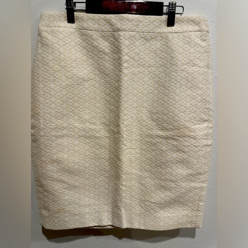 NWT J Crew size 6 pencil skirt cream/taupe pattern